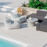 Willa Calm House