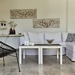 Calm House Willa