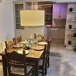 Calm House Willa Nausa