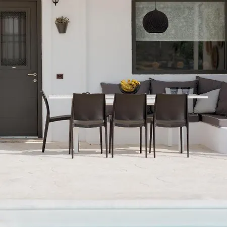 Calm House Villa